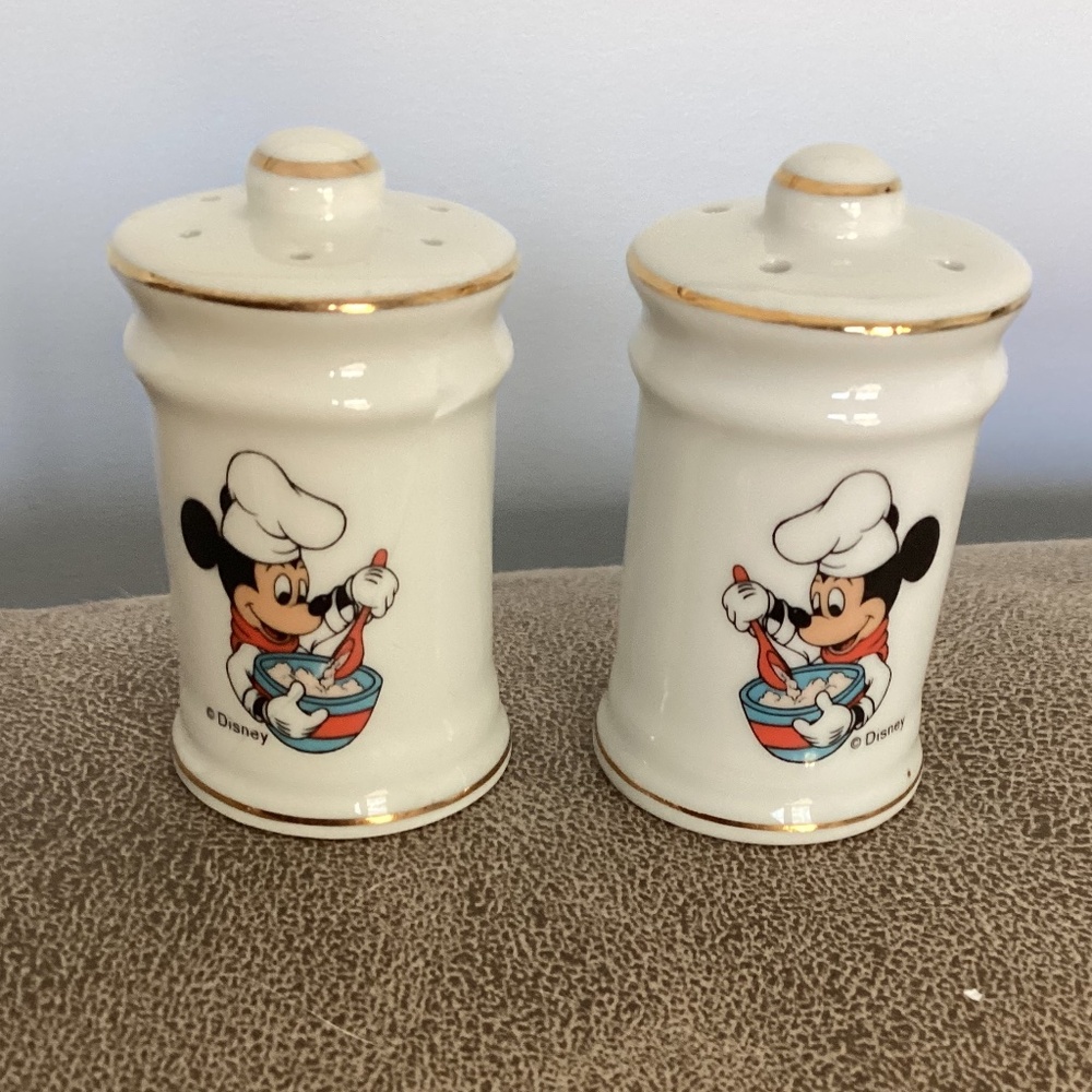 Vintage Mickey Mouse Salt and Pepper Japan